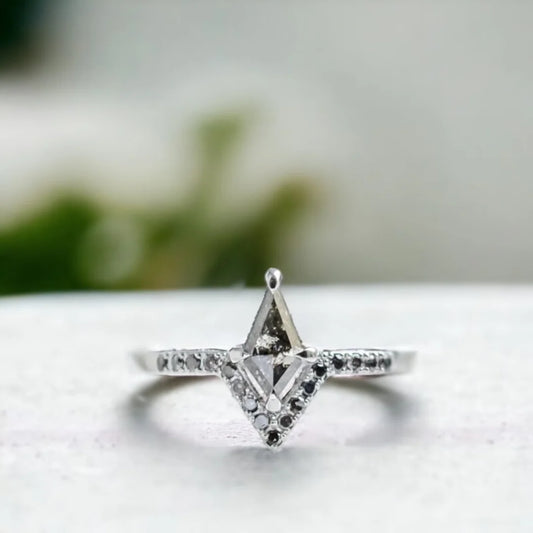 Kite-Cut Salt & Pepper Diamond Engagement Ring – President Impax