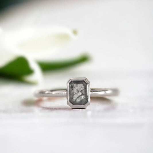 Emerald Cut Pavé Fine Jewelry Ring – Luxury Artisan Design