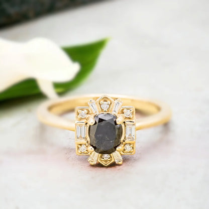Cleopatra Oval Cut Diamond Engagement Ring with Sama Tracers