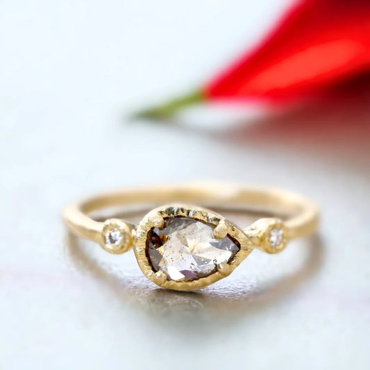 18K Yellow Gold Muguet Ring Pear Salt and Pepper Diamond
