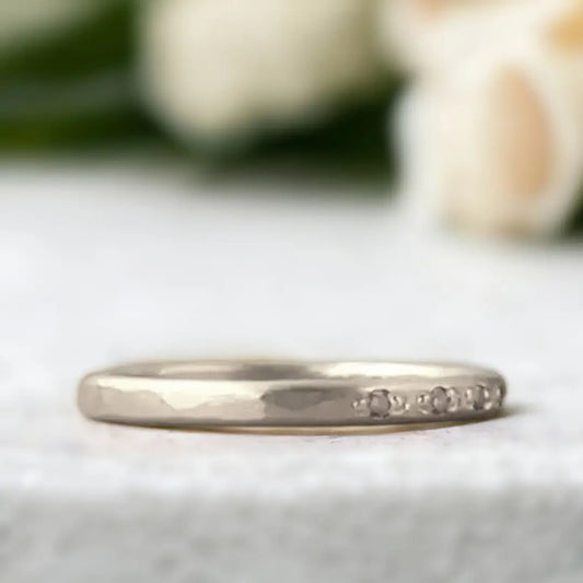 Zig Zag Flush Set Round Brilliant Half Eternity Ring
