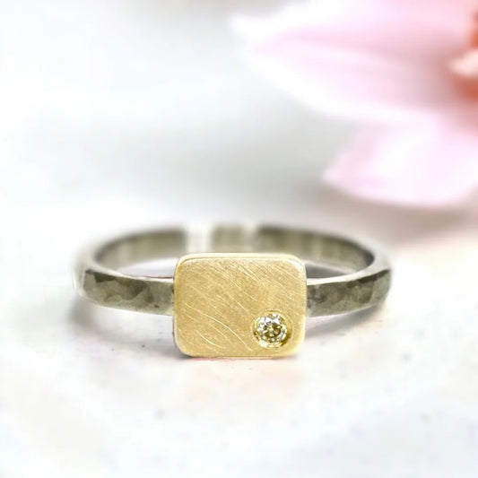 Rose Gold Solitaire Engagement Ring – Stackable Minimal Design