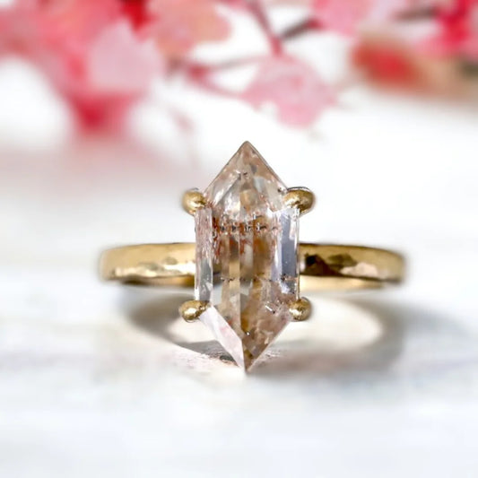 Dutch Marquise Diamond Ring – Yellow Gold Solitaire Elegance