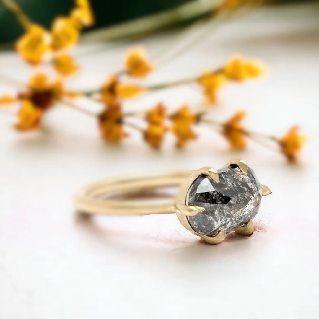 Exquisite Radiance Salt and Pepper Diamond Ring Timeless Sparkle