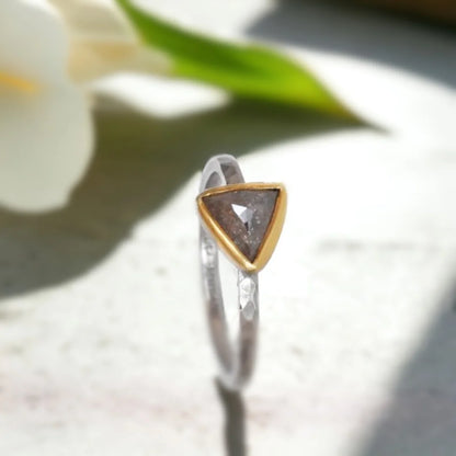 Triangular Rustic Gray Diamond Ring Palladium Band Design