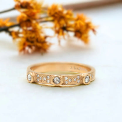 Antique Salt and Pepper Diamond Wedding Band Design