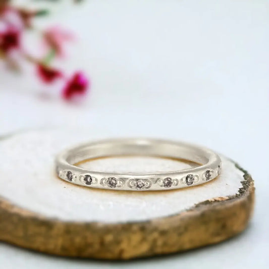 Zig Zag Flush Set Round Brilliant Half Eternity Ring