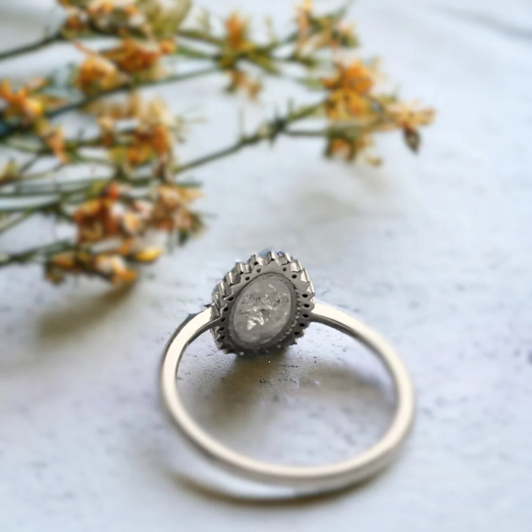 Beauvince Vintage Oval Diamond Antique Ring in Platinum