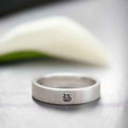 Rhythmic Romance Salt and Pepper Diamond Wedding Band Gold