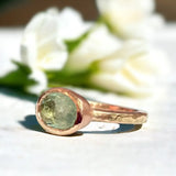 Royal Green A High-End Gemstone Ring, Verdant Opulence A Luxurious Green Geometric Ring