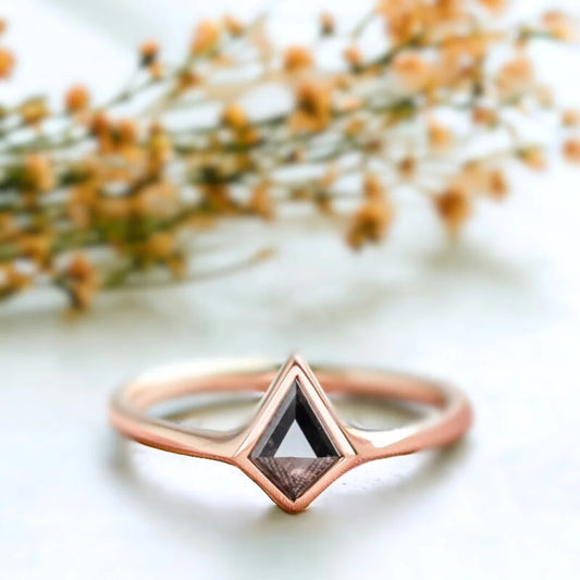 Minimalist Salt & Pepper Diamond Promise Ring – Elegant Engagement Jewelry