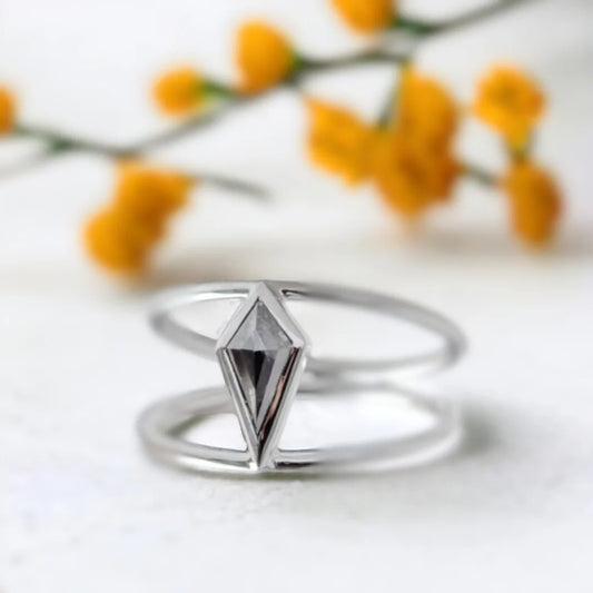 Salt & Pepper Kite Diamond Alternative Ring – Split Shank