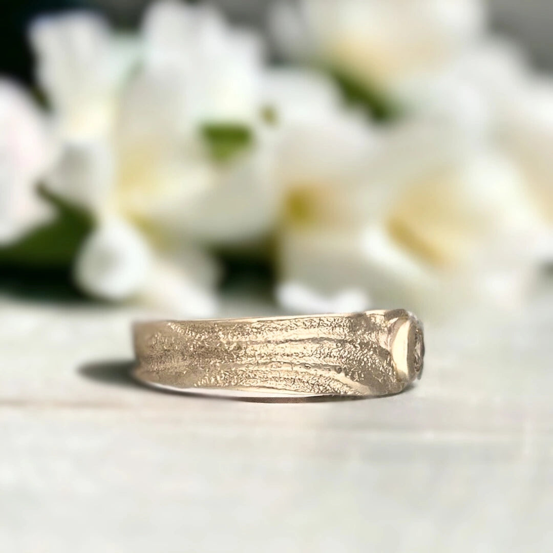 Natural Diamond Ring Telesto Bezel Set Round Diamond Statement Ring featuring a natural round diamond with classic brilliance and refined sparkle, 4.80mm centre stone in a secure bezel setting, H colour, SI3 clarity, and a bold 7.10mm handcrafted band with straight shank design and smooth modern finish.
